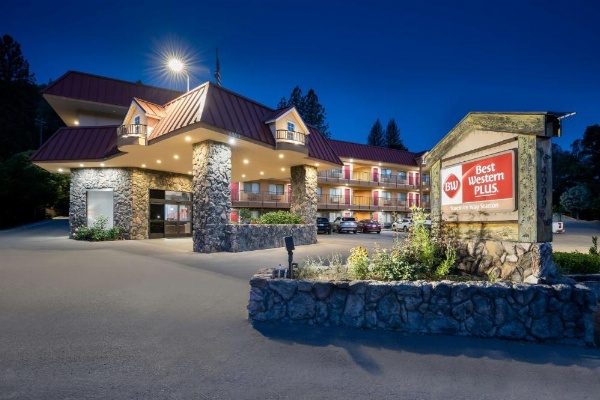 Best Western Plus Yosemite Way Station Motel image 9